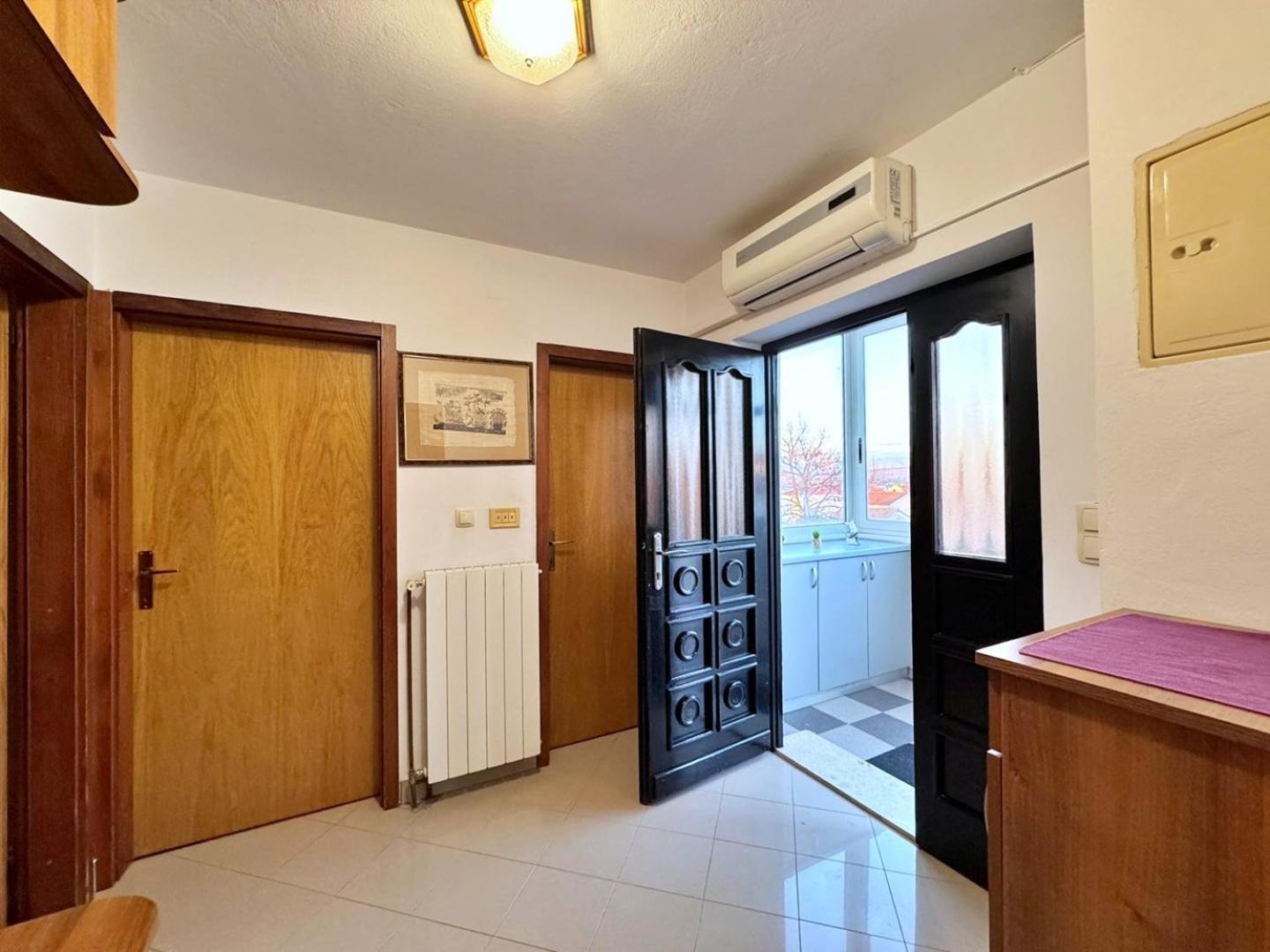 Apartments Katarina Малинска Экстерьер фото