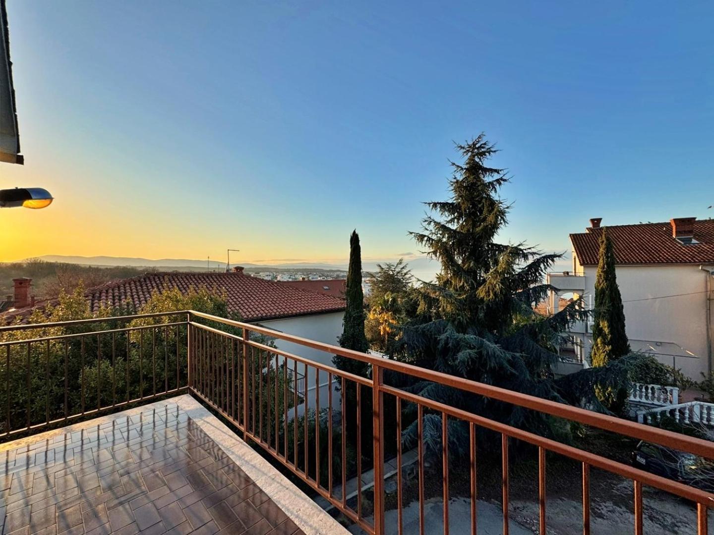 Apartments Katarina Малинска Экстерьер фото
