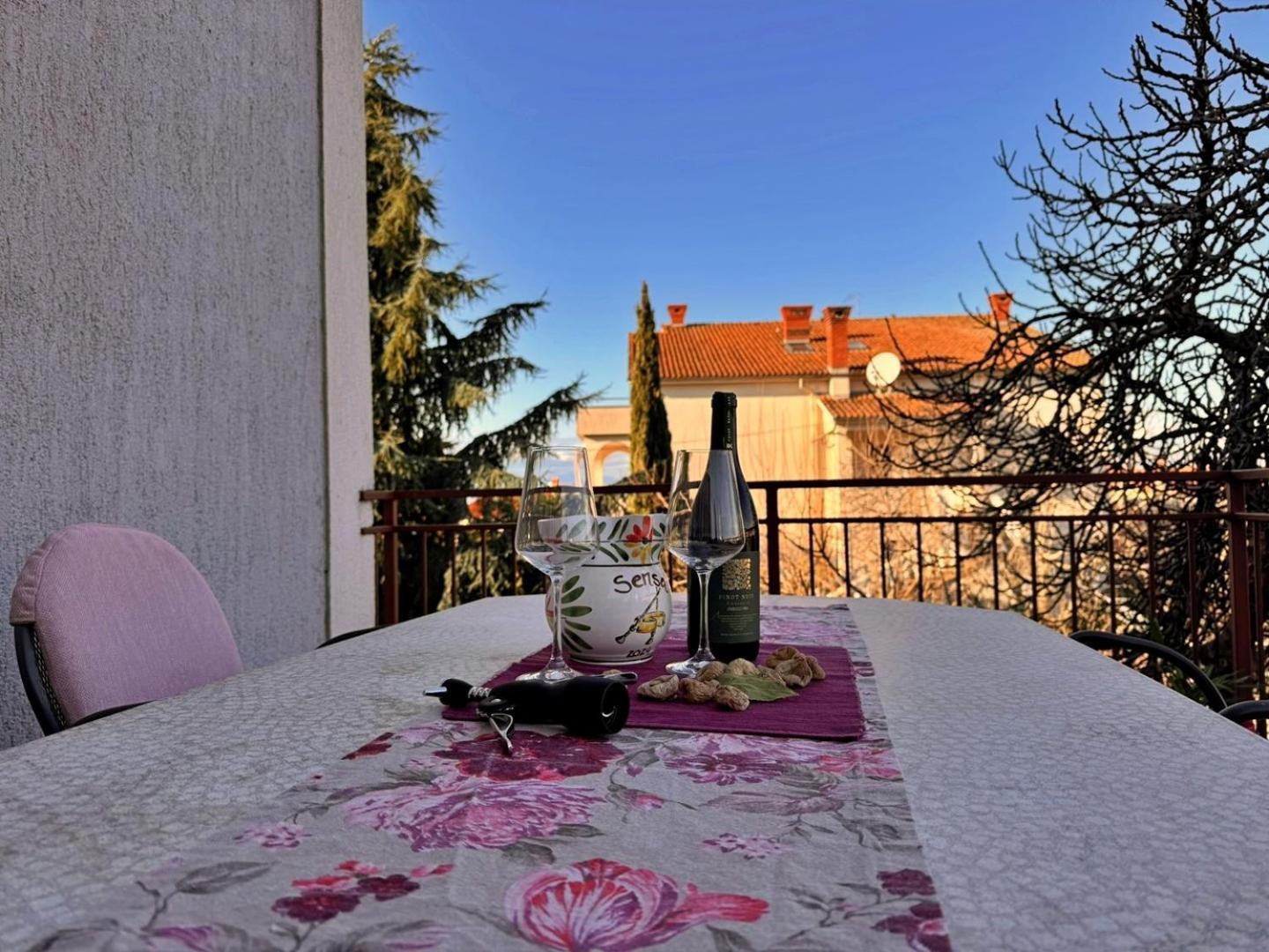 Apartments Katarina Малинска Экстерьер фото